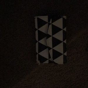 It can open and you can put cards in it and more